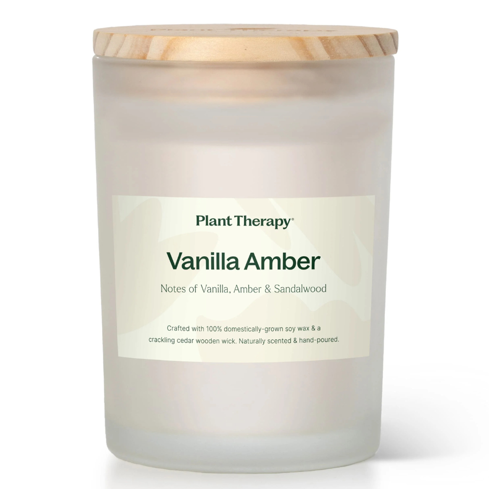 VANILLA AMBER NATURALLY SCENTED CANDLE