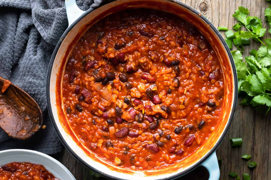 High-Protein Vegetarian Chili Recipe: A Hearty, Comforting Plant-Based Meal