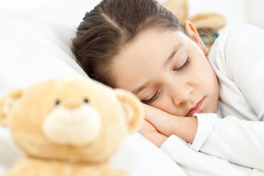 5 Ways to Help Your Kids With Their Sleep Routine