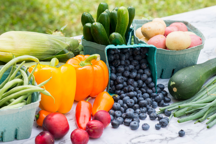 9 Reasons Why Summer is THE Season for Eating Well